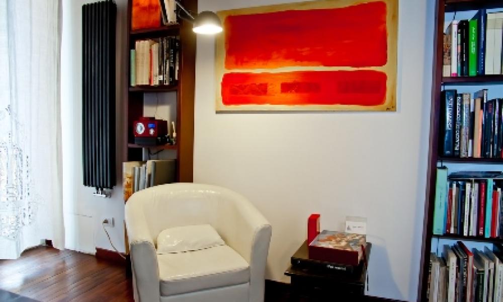 img in gallery