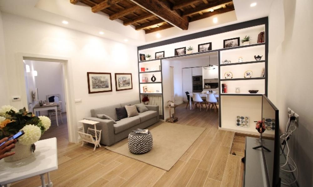 img in gallery