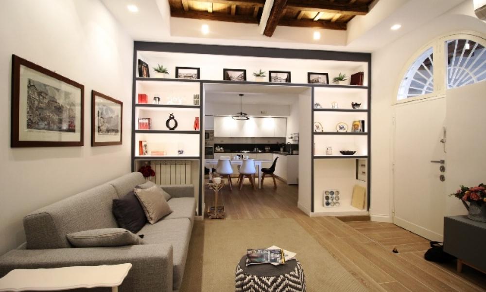 img in gallery