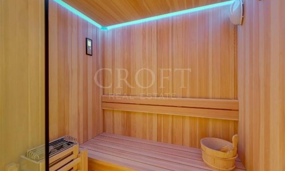 img in gallery